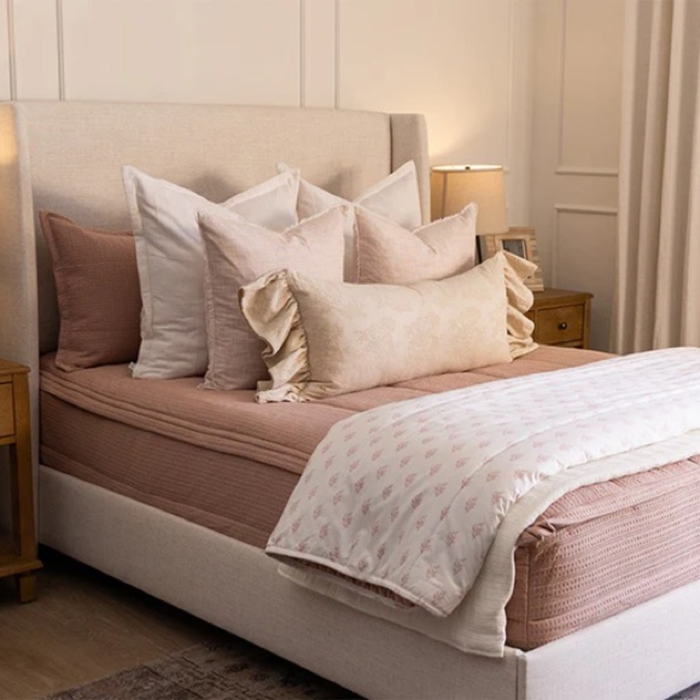 Luxurious Cream and Pink Comforter Set